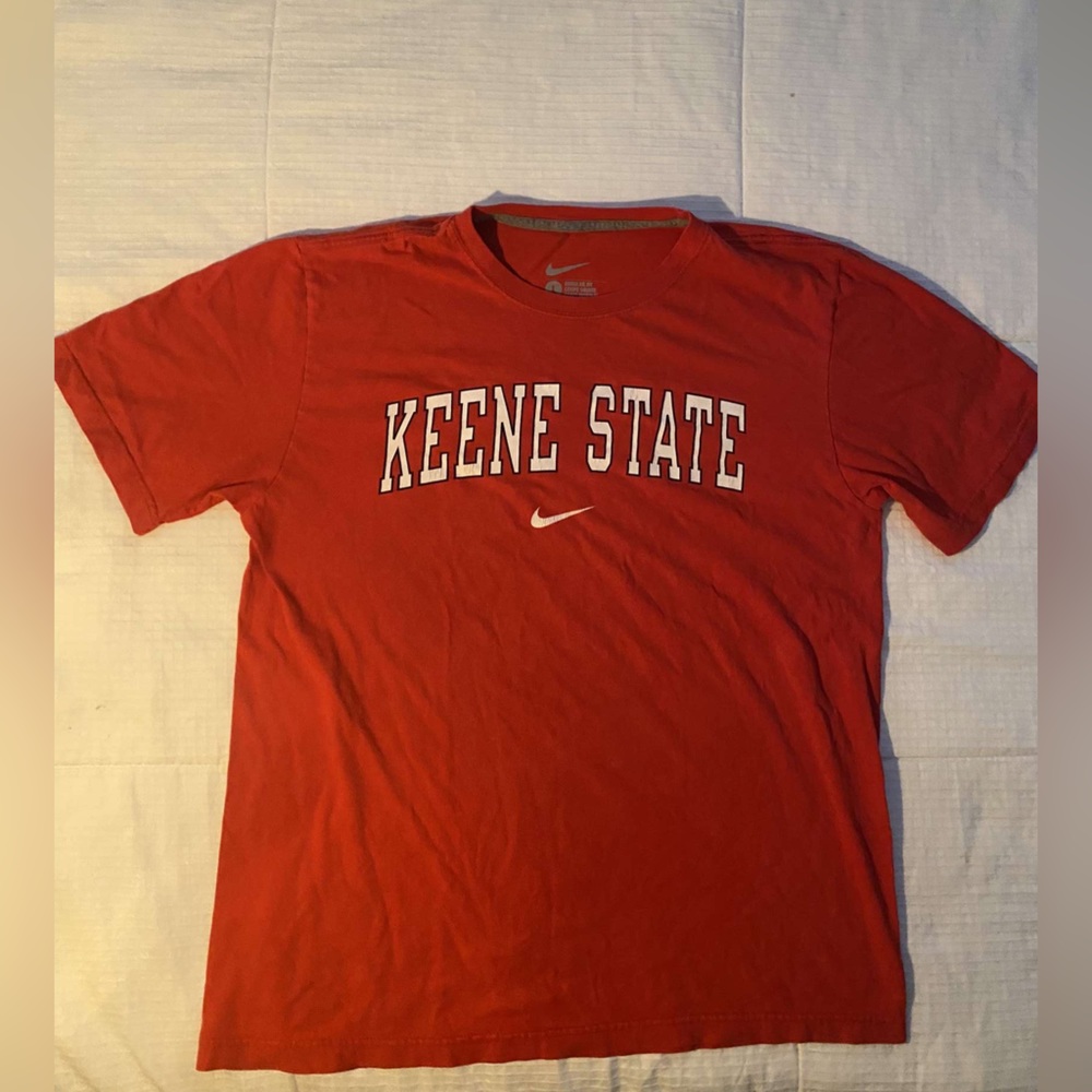 RED university red shirt